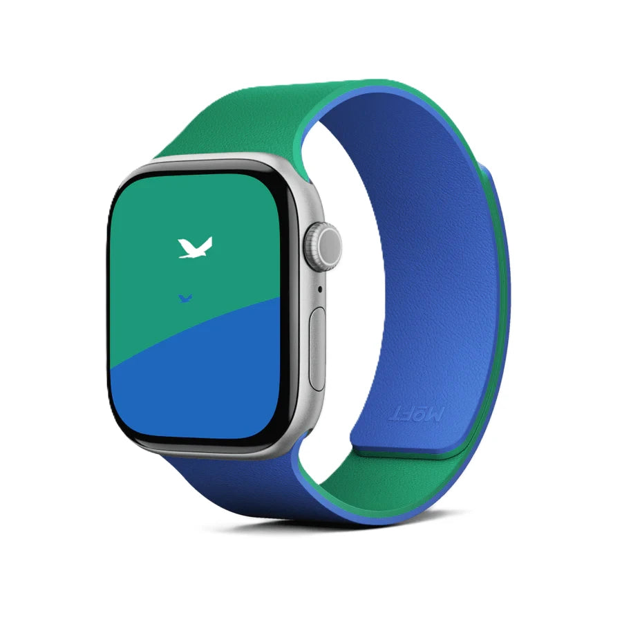 Moft Snap Duo Apple Watch Band Sapphire Blue and Oz Green – magnetic silicone dual-color strap for Apple Watch, available online in Doha, Qatar.