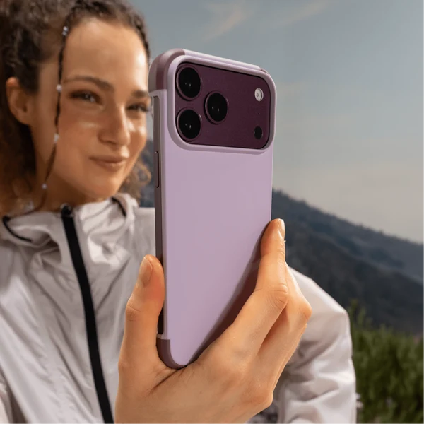 MOFT Color-Blocking Snap Phone Case for iPhone 18 Pro Peony + Cherry Lacquer