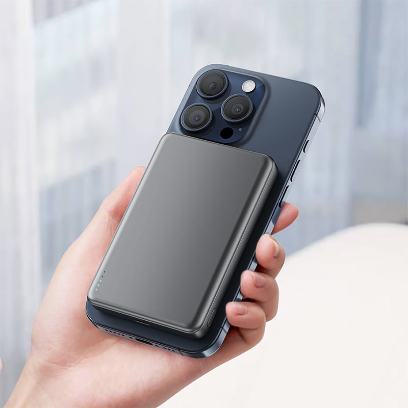 ACEFAST M8-5000 PD18W Ultra-Thin Magnetic Wireless Charging Power Bank