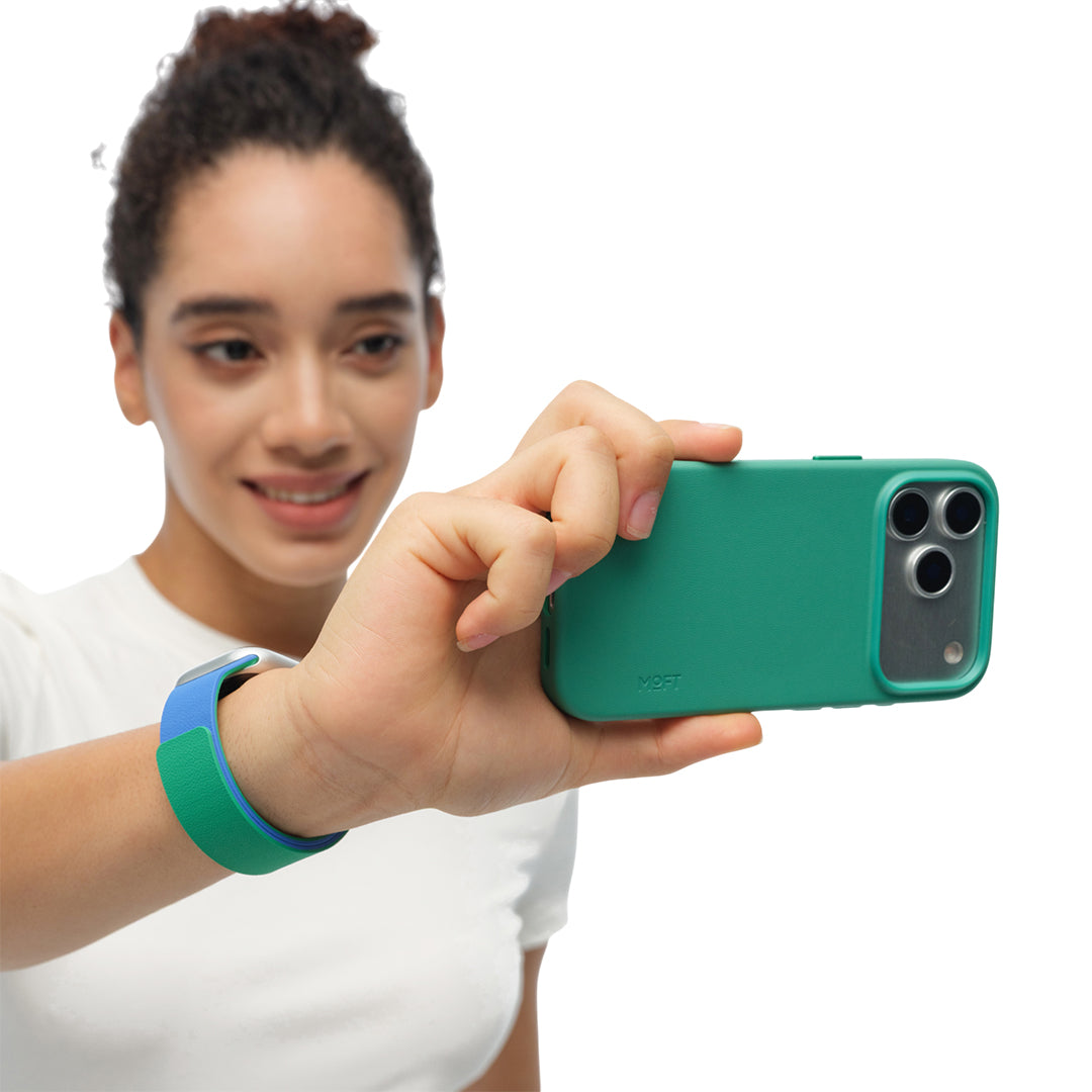 MOFT Snap Phone Case for iPhone 18 Pro Max Oz Green