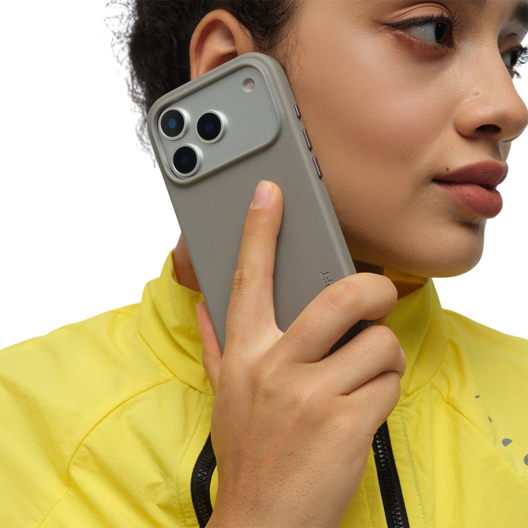 MOFT Snap Phone Case for iPhone 18 Pro Max Taupe