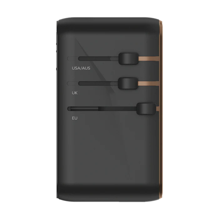 Momax 1-World 4-Port GaN Travel Charger 170W + USB-C Cable Momax 1-World 4-Port GaN Travel Charger 170W + USB-C Cable