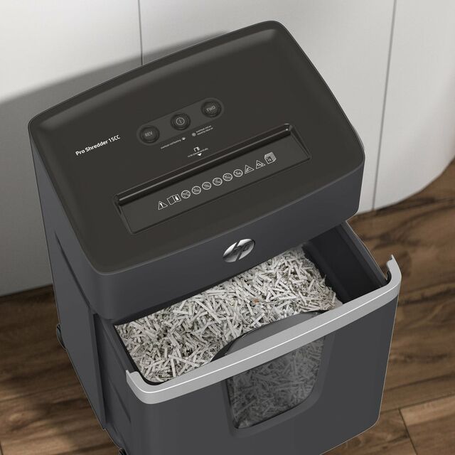 HP Pro Shredder 18CC Cross-Cut Paper Shredder UK Version - Black HP Pro Shredder 18CC Cross-Cut Paper Shredder UK Version - Black
