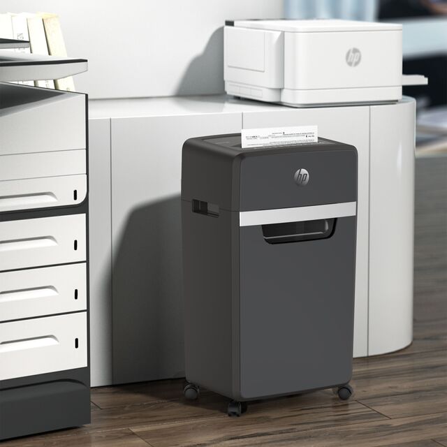 HP Pro Shredder 16MC Micro-Cut Paper Shredder UK Version - Black HP Pro Shredder 16MC Micro-Cut Paper Shredder UK Version - Black