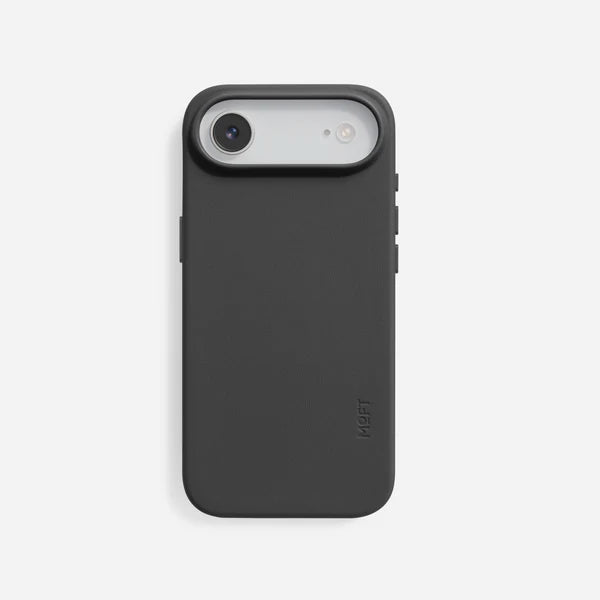 Moft Snap-On MagSafe Case Jet Black for iPhone 17 Air – available in Qatar.