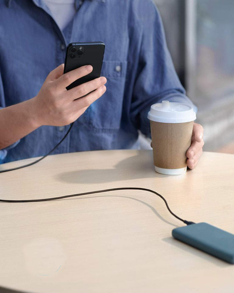 Anker PowerLine III USB-C to Lightning Cable (1.8m/6ft) – Black Anker PowerLine III USB-C to Lightning Cable (1.8m/6ft) – Black
